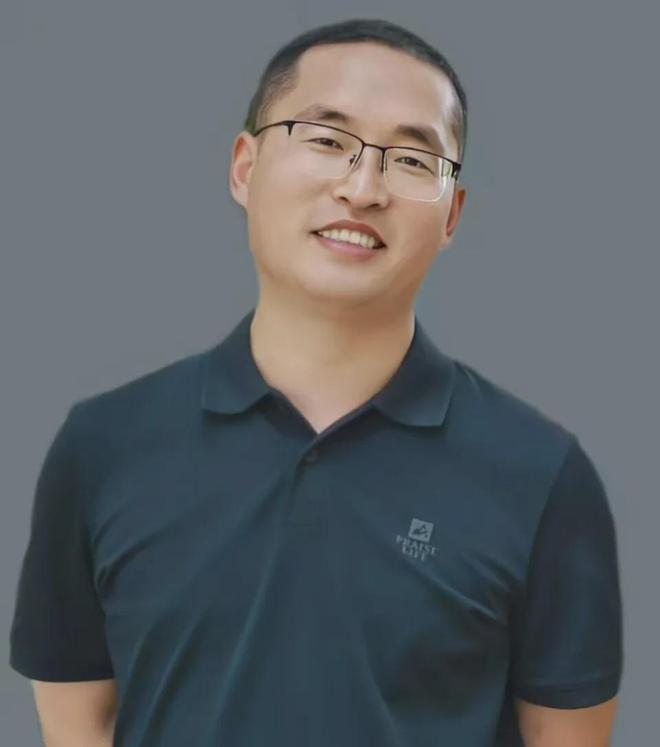 孩子沉迷手机？科学引导比粗暴禁止更有效！每天一块钱让改变落地！(图3)